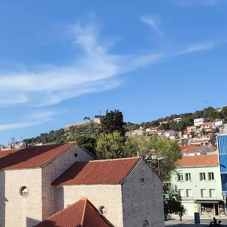 Tula *